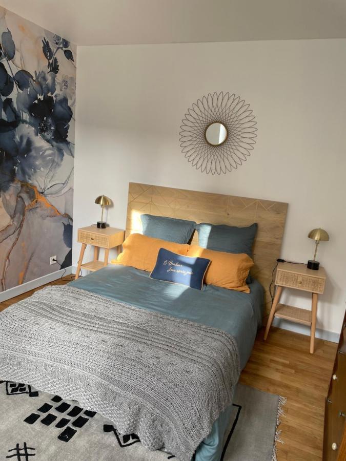 Le Tresor De Maria Apartment Юзерш Екстериор снимка